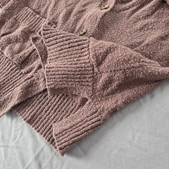 Loft Cardigan - Picture 4 of 5